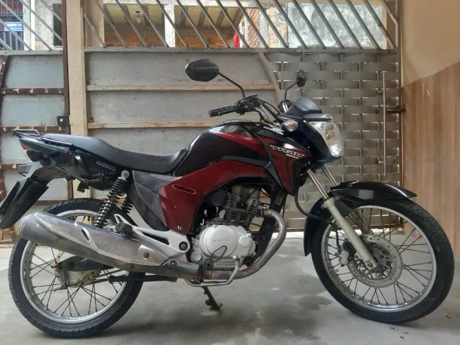 Titan 150