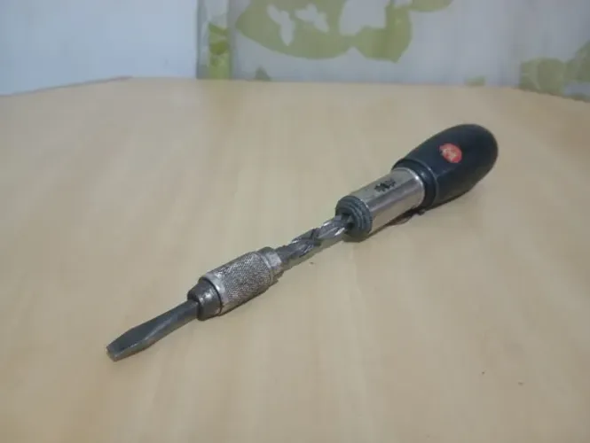 Chave de Fenda Furadeira Manual, H CLEVER ALEMÃ FUNCIONANDO ferramenta antiga