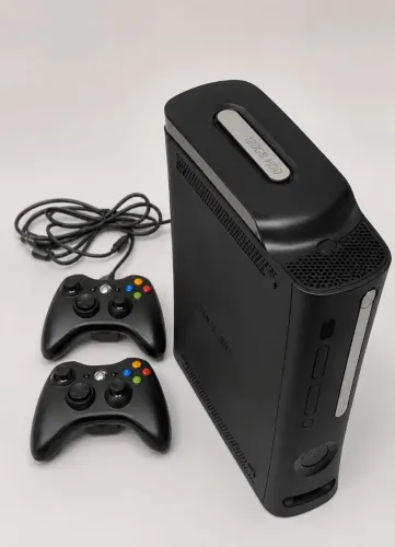 Xbox 360 fat elite 120 gb