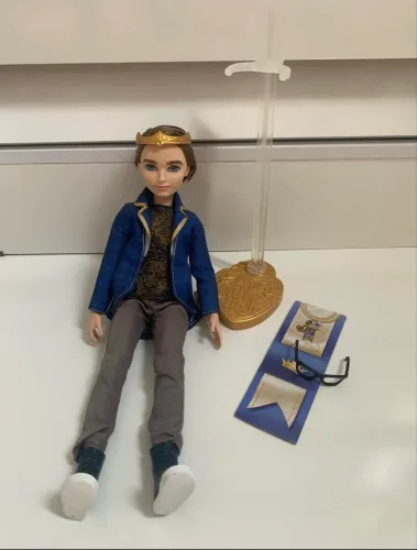 Boneco Dexter Charming Ever after high 