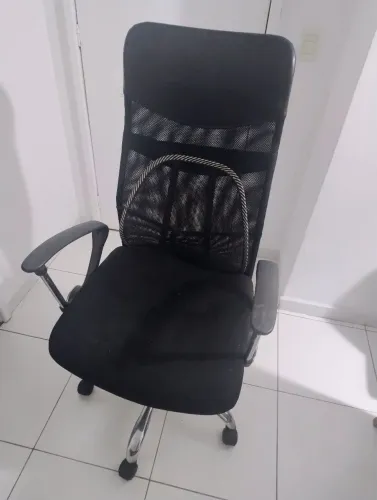 Vendo cadeira de escritório