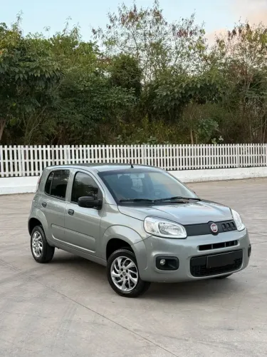 Fiat Uno Attractive 1.0 EVO Fire Flex 8V 5P 2016