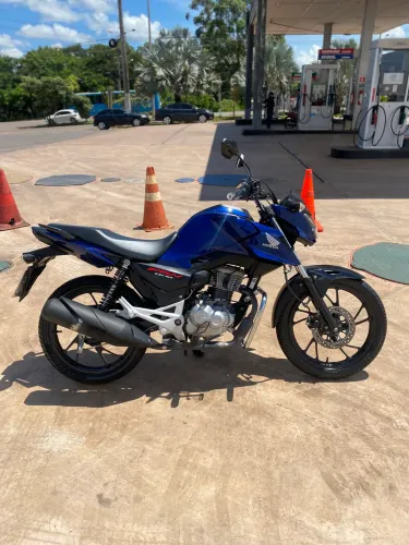 Moto Fan 160 bem conservada, pronta pra uso.