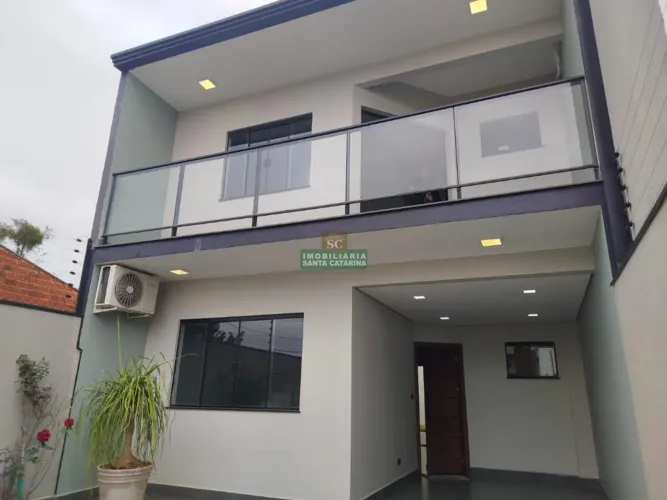 Sobrado à venda em Maringá, Jardim Cidade Monções, com 3 quartos, com 134 m²
