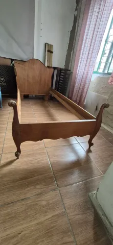 Cama Antiga - Peça Única 