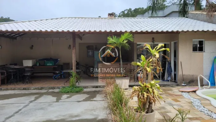 Casa de Condomínio em Rio do Ouro - Niterói