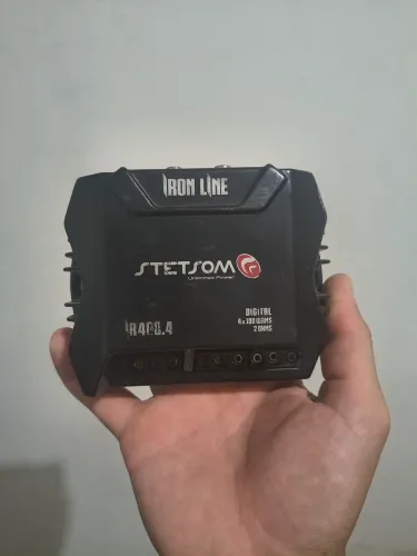 Ir 400.4 módulo Stetsom 400 RMS 4 canais.