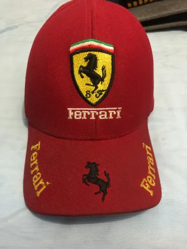 Boné da Ferrari