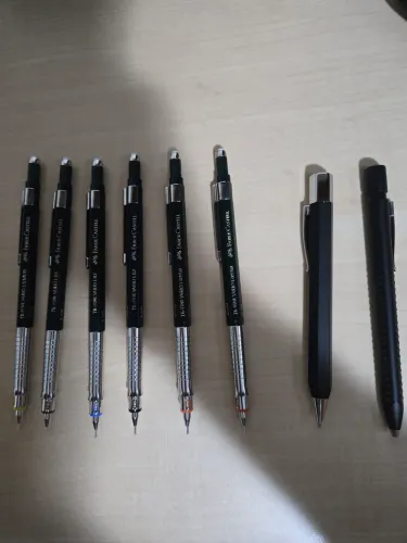 Kit de 8 Lapiseiras Faber Castell, importada de Portugal, novas nunca usadas