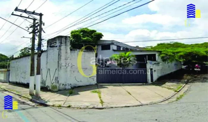 Galpão/Depósito/Armazém para aluguel e venda possui 600 metros quadrados