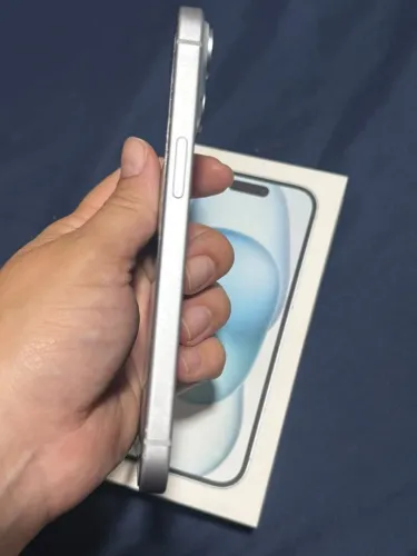 iPhone 15