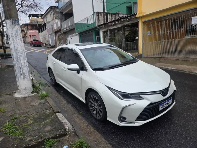 Toyota Corolla Altis Prem. Hybrid 1.8 Flex AUT 2020