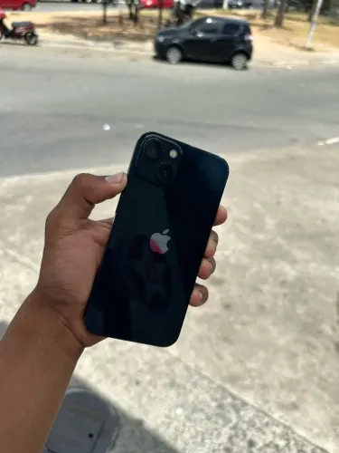 iPhone 13