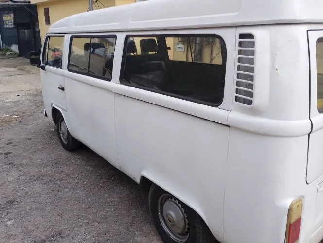Volkswagen Kombi Standard/ Luxo/ Serie Prata 2000