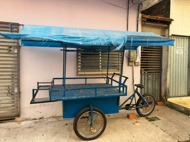 Vende-se carrinho de lanches