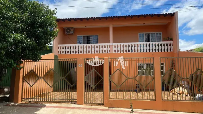 Casa com 4 quartos à venda, 237 m² por R$ 1.200.000 - Ouro Branco - Zona Sul de Londrina/P