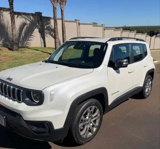 Jeep Renegade Long. T270 1.3 TB 4X2 Flex Aut. 2025