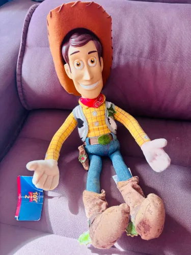 Boneco woody original da Disney store 20 cm