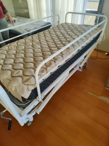 Cama pilati 3 alavancas manual quase nova