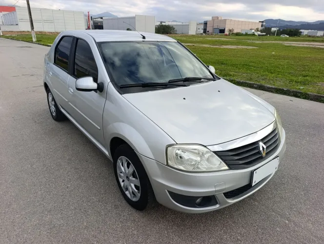 Renault Logan Expres./exp. UP Hi-flex 1.0 16V 4P 2011