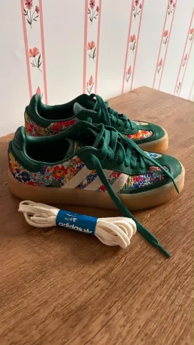 Adidas sambae Liberty London ** EDIÇÃO LIMITADA **