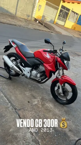 Cb 300r ano 2013