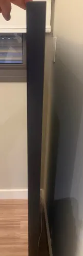 Vende se televisão