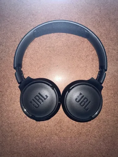 Fone De Ouvido Bluetooth Jbl Tune 500bt Sem Fio - Preto