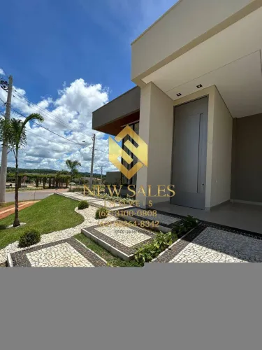 LINDA CASA EM CONDOMÍNIO FECHADO COM 3 SUÍTES