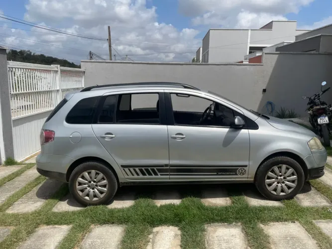 Volkswagen Spacefox 1.6/ 1.6 Trend Total Flex 8V 5P 2009