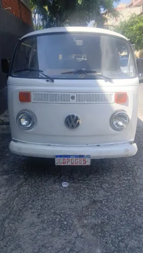 Volkswagen Kombi Standard/ Luxo/ Serie Prata 1990