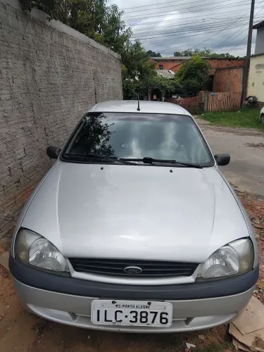 Ford Fiesta Sedan Street 1.0 8V 4P 2003