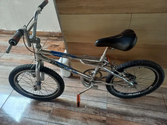 Bicicleta croisinha aro 20 conservada valor 380 reais