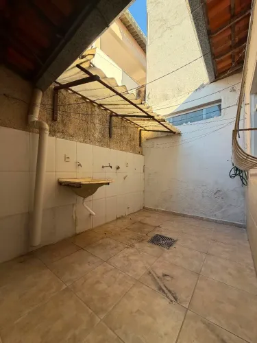 Casa Geminada À Venda no Brasil Industrial - BARREIRO | BH - MG