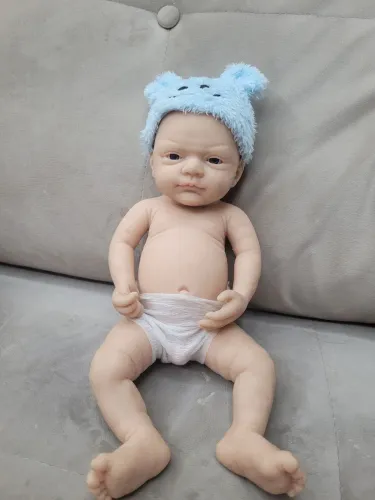 Boneco reborn realista de silicone solido- 35 cm