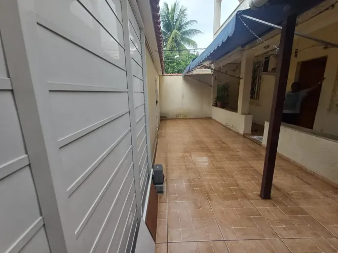 Apartamento tipo casa térreo com 2 quartos em Higienópolis - Rio de Janeiro - RJ