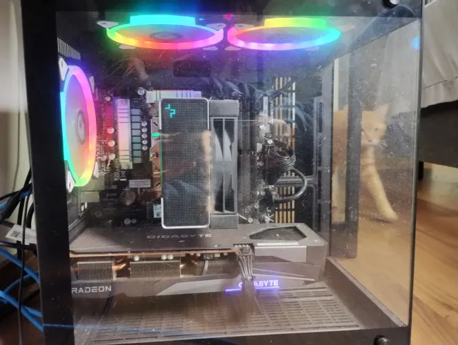 Pc gamer - Ryzen 5 5500 - 32Gb de Ram DDR4 - RX 7600