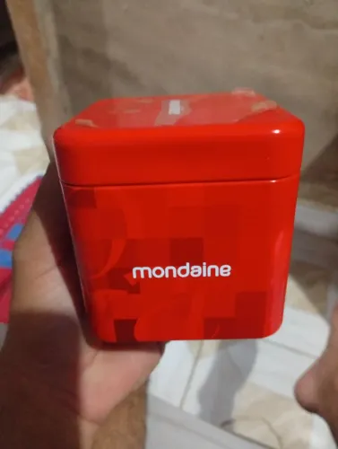 Relógio mondaine 5atm a prova dágua 