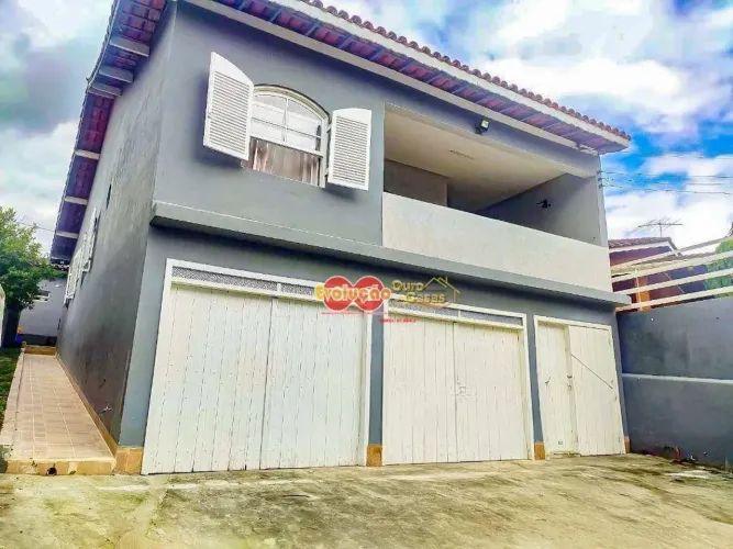 Casa com 3 dormitórios à venda, 266 m² por R$ 520.000,00 - Clube de Campo Fazenda - Itatib