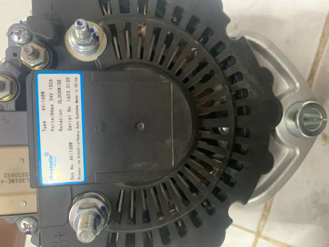 Alternador