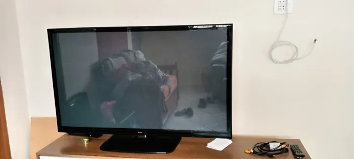 TV 51' LCD