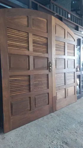 Portas de madeira celeiro
