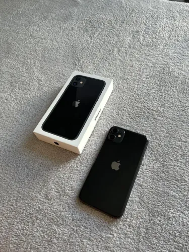 VENDO IPHONE 11 64GB - Preto Tudo funcionando perfeitamente