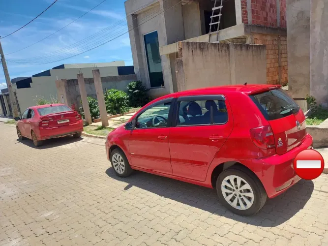Volkswagen Fox 1.0 MI Total Flex 8V 3P 2013