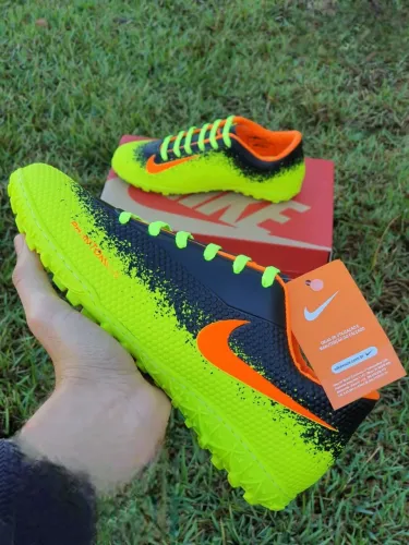 Promoção de chuteira 