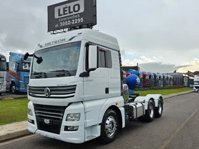 Vw Meteor 29.530 6x4 Bug Leve Mola Ano 2023 Geladeira Multimidia Baixo Km Único dono