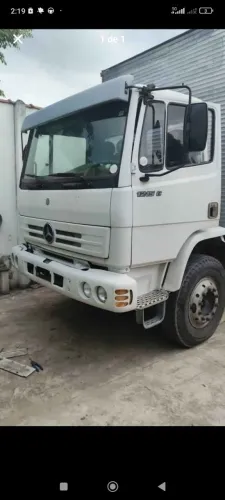 Mercedes 1215. Ano 2003