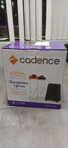 Novo lacrado. Blender liquidificador Cadence portátil 110v