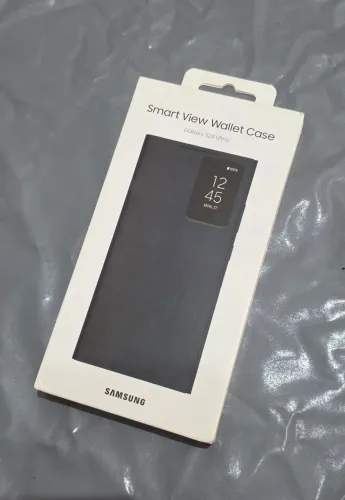 Capa Tipo Carteira Smart View Samsung Galaxy S24 Ultra Preto (Usado)
