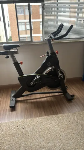 Bicicleta Spinning Moviment Tour